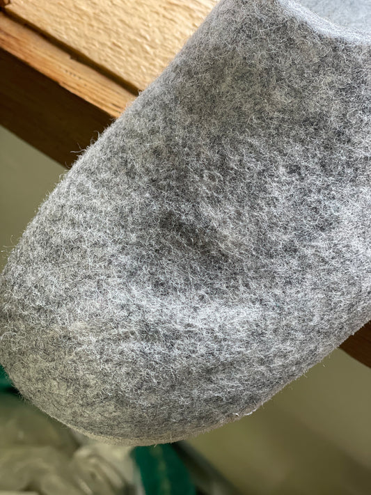 IMPERFECT Wool Slipper Clog in Ash - size 46
